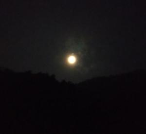 files/user/3758/bulan_gunung_anglayang.jpg