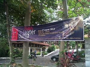 files/user/762/hari-teater-dunia.jpg